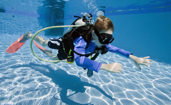 Дайвинг в Уфе глубокое погружение с аквалангом. Ultra Подарки. Дайвинг. Купить дайвинг в Уфе, обучение глубокому погружению, арендовать акваланг и подводное снаряжение. UltraPodarki.ru 8 800 505 95 30. дайвинг погружение Уфа, подводное плавание Уфа, дайвинг клуб Уфа, подарочные сертификаты, глубокое погружение, погружение с аквалангом Уфа, дайвинг центр Уфа, купить дайвинг Уфа