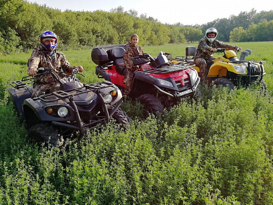 Катание на квадроциклах в Уфе. Сервис Ultra Подарки. Подарочный сертификат на катание на квадроциклах в Уфе. Закажите катание на квадроциклах недорого и наслаждайтесь активным отдыхом с друзьями. Выбирайте живописные маршруты для езды на квадроциклах. Сервис UltraPodarki.ru 8800-505-9530. Катание на квадроциклах, Прокат квадроциклов, езда на квадроцикле, прокат квадроциклов Уфа, катание на квадроциклах Уфа, Катание на квадроциклах зимой, Катание на квадроциклах летом, Сертификат на катание на квадроциклах 

