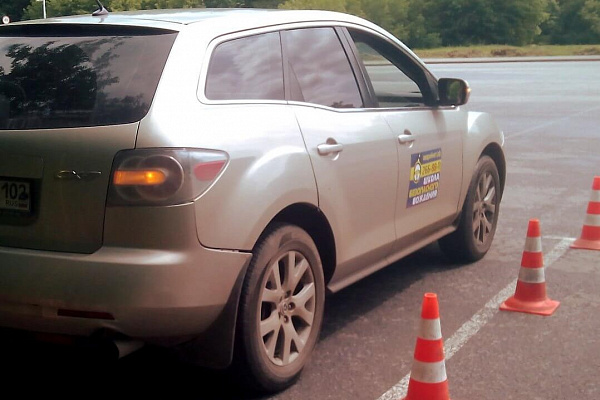 Контраварийное вождение в Уфе. Ultra Подарки. Купить уроки контраварийного вождения в Уфе. Научитесь водить машину в любых условиях! Сервис UltraPodarki.ru 8 800 505 95 30. Контраварийное вождение Уфа, контраварийное вождение, экстремальное вождение Уфа, экстремальное вождение, обучение вождению Уфа, обучение вождению, вождение Уфа, вождение,  курс вождения Уфа, курс вождения, курсы экстремальное вождения Уфа, курсы экстремального вождения, обучение в автошколе Уфа, обучение в автошколе