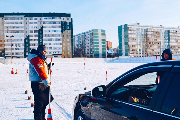 Контраварийное вождение в Уфе. Ultra Подарки. Купить уроки контраварийного вождения в Уфе. Научитесь водить машину в любых условиях! Сервис UltraPodarki.ru 8 800 505 95 30. Контраварийное вождение Уфа, контраварийное вождение, экстремальное вождение Уфа, экстремальное вождение, обучение вождению Уфа, обучение вождению, вождение Уфа, вождение,  курс вождения Уфа, курс вождения, курсы экстремальное вождения Уфа, курсы экстремального вождения, обучение в автошколе Уфа, обучение в автошколе