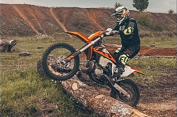 Катание на мотоцикле в Уфе. ULTRA ПОДАРКИ. Купить катание на мотоцикле в Уфе. Попробовав езду на мотоциклах, вы получите порцию адреналина и невероятные эмоции. Сервис: UltraPodarki.ru 8 800 505 95 30.. Катание на мотоцикле в Уфе, прокат мотоциклов Уфа, катание на мотоциклах, прокат мотоцикла, езда на мотоцикле Уфа, езда на мотоцикле, мотопрогулка Уфа, мотопрогулка