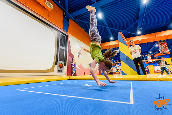  Батутный центр WOW PARK в Уфе. Сервис Ultra Подарки. Купить подарочный сертификат в батутный центр WOW PARK, попробуйте прыжки на батуте в Уфе. Сервис UltraPodarki.ru 8 (800) 555 95-30.. Батутный центр WOW PARK, батутный центр, батутный центр цены, батутный центр в Уфе,  батутный парк, батут прыгать, прыжки +на батуте, батут Уфа, батут спорт